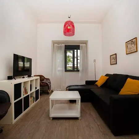 Apartment Vintage W/ Terrace *