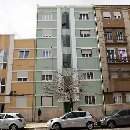 Vintage W/ Terrace Apartament Lizbona