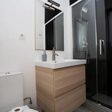 Apartment Vintage W/ Terrace *